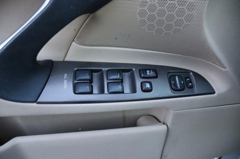 Lexus IS IS 250 6-Speed Manual 2008