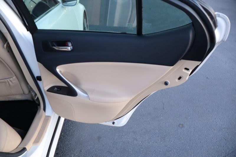 Lexus IS IS 250 6-Speed Manual 2008