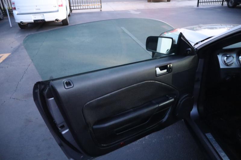 Ford Mustang V6 Standard Coupe 2006