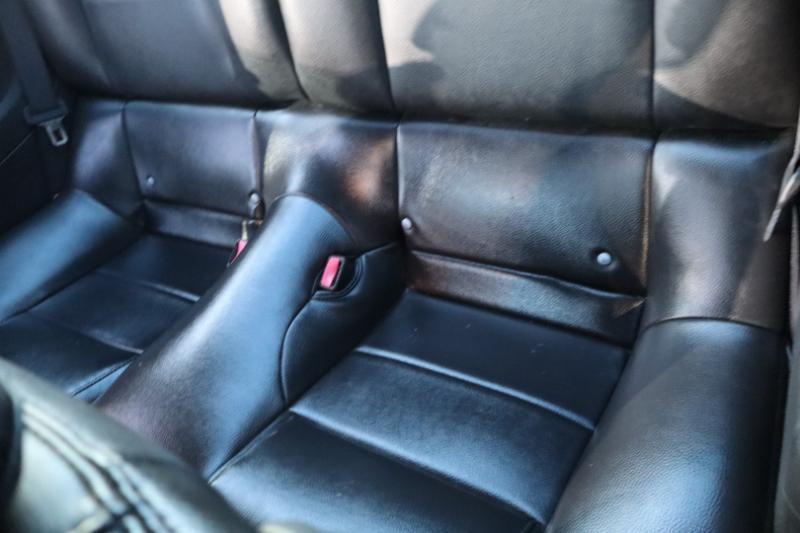 Ford Mustang V6 Standard Coupe 2006