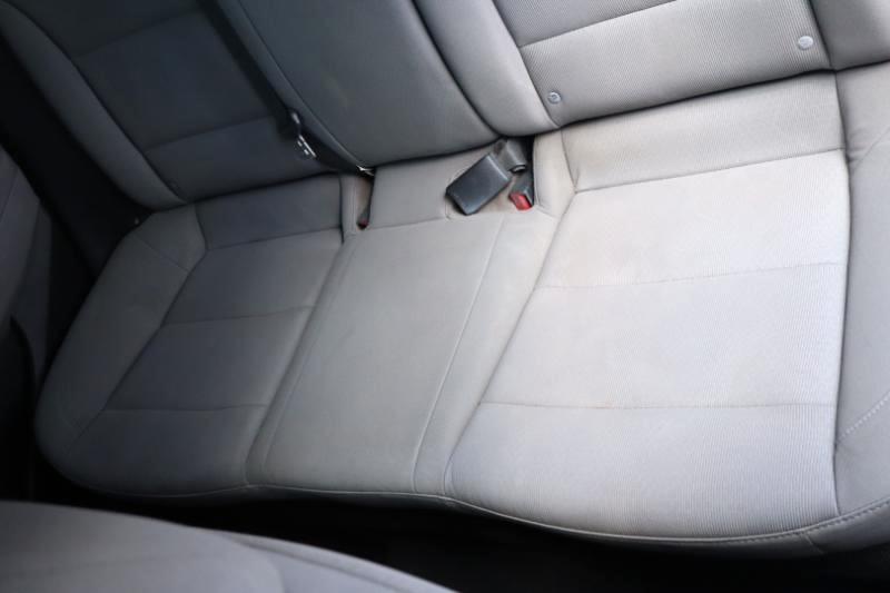 Hyundai Elantra SE 6AT 2018