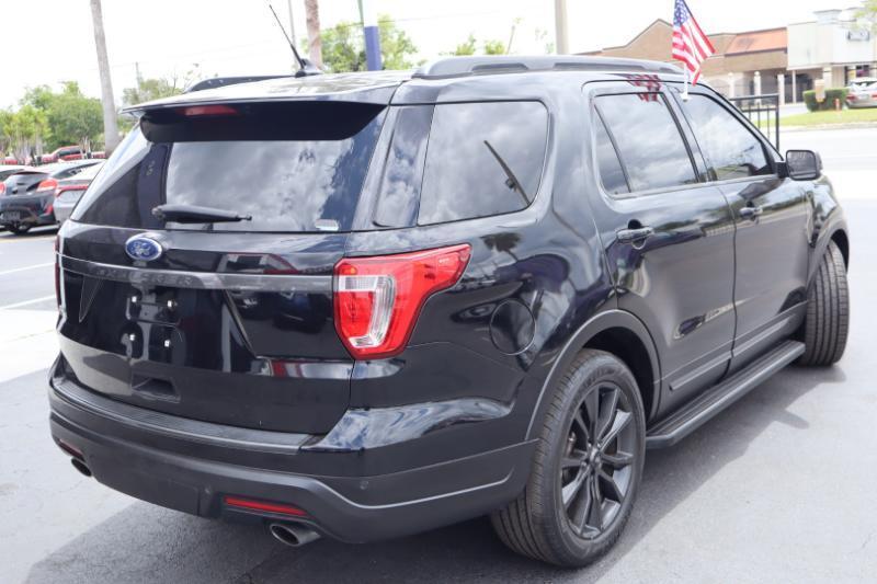 Ford Explorer XLT FWD 2019