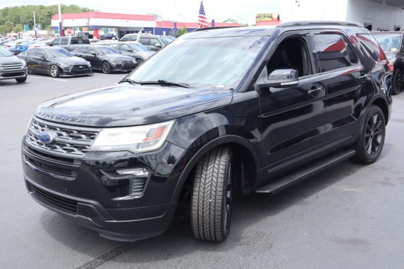 Ford Explorer XLT FWD 2019