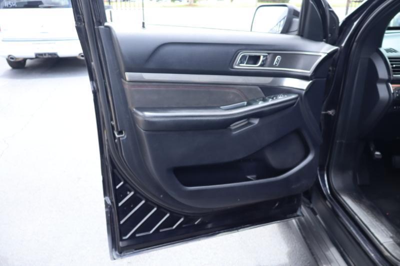 Ford Explorer XLT FWD 2019