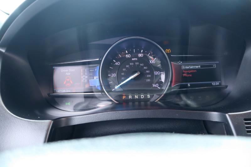 Ford Explorer XLT FWD 2019