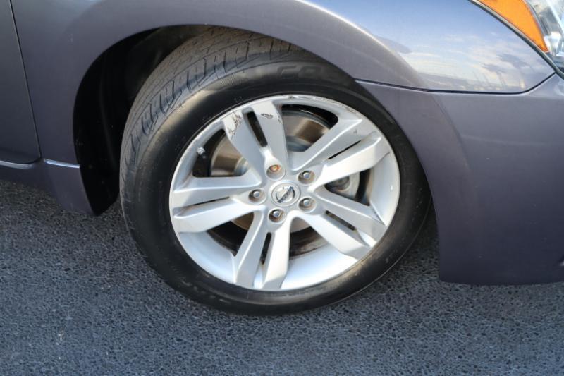 Nissan Altima 2.5 S CVT Coupe 2013