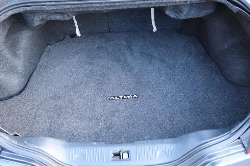 Nissan Altima 2.5 S CVT Coupe 2013