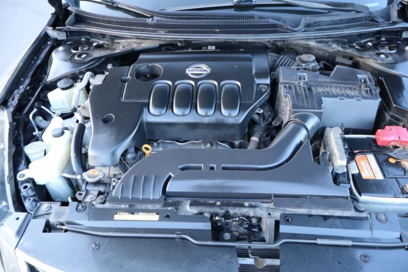 Nissan Altima 2.5 S CVT Coupe 2013