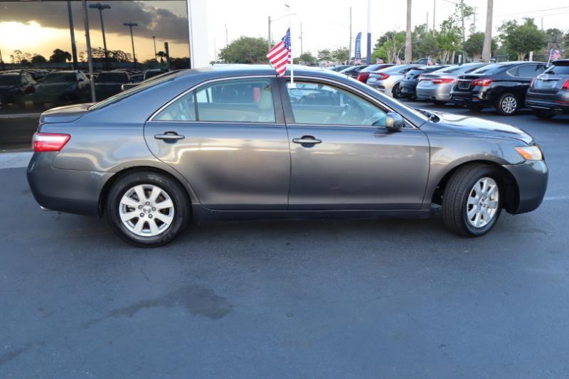 Toyota Camry XLE 2008