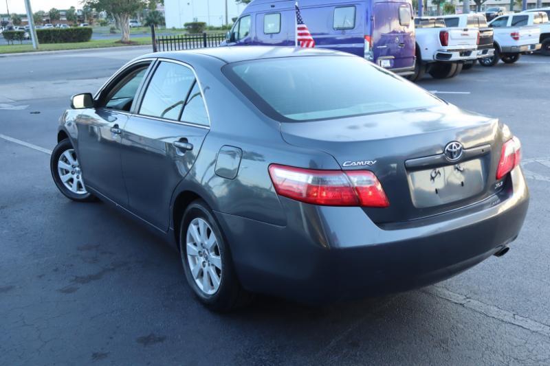 Toyota Camry XLE 2008