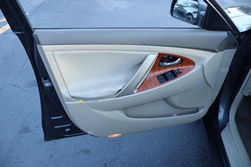 Toyota Camry XLE 2008