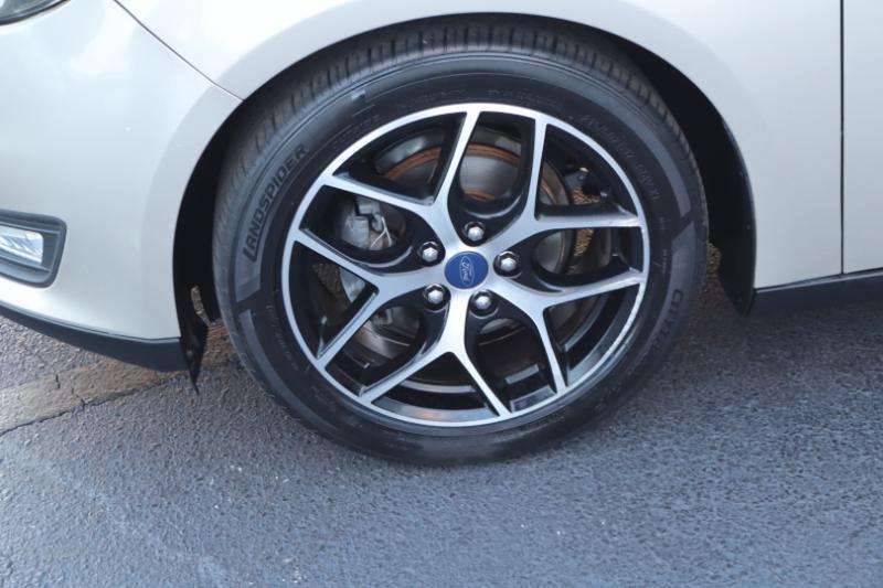 Ford Focus SEL Sedan 2018