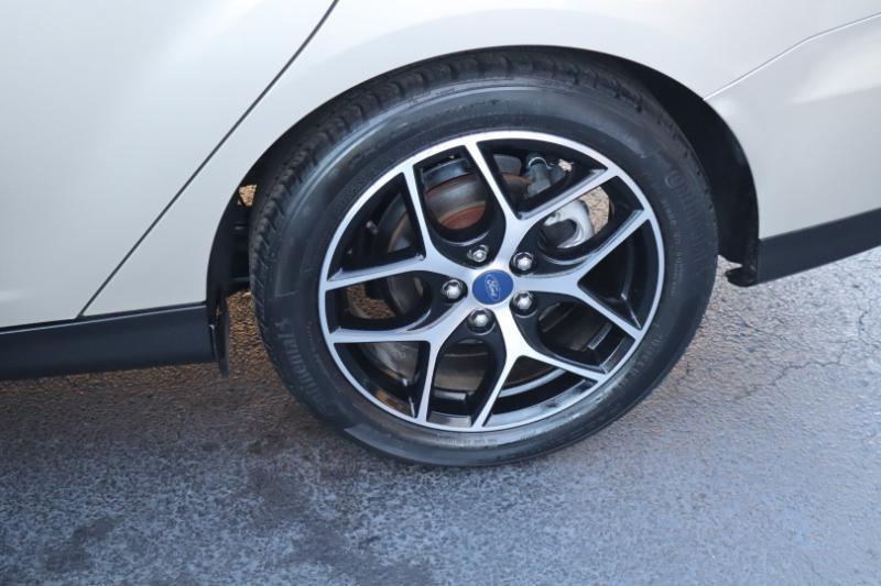 Ford Focus SEL Sedan 2018