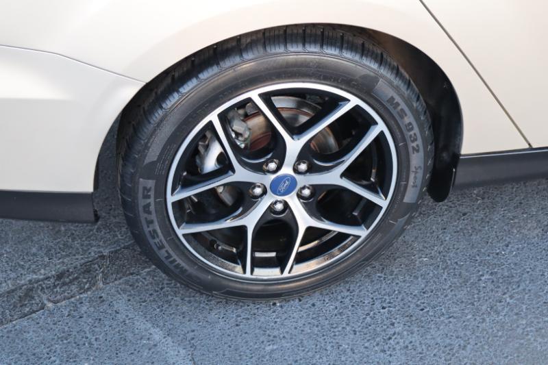 Ford Focus SEL Sedan 2018