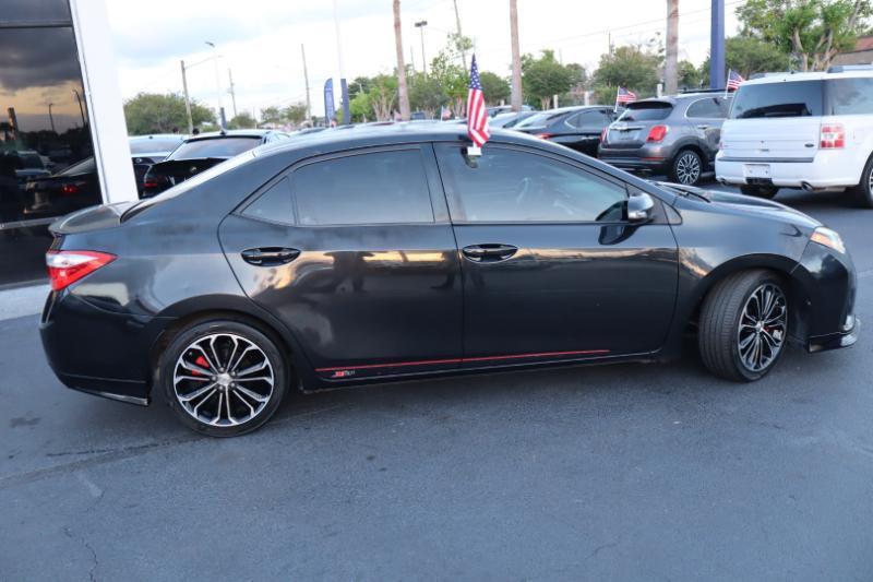 Toyota Corolla S Premium CVT 2015