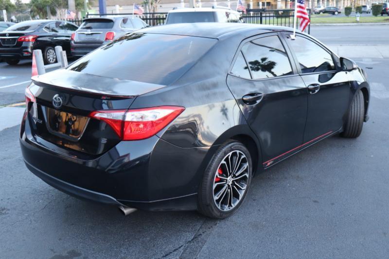Toyota Corolla S Premium CVT 2015