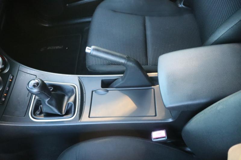 Mazda MAZDA3 i Touring 4-door 2012