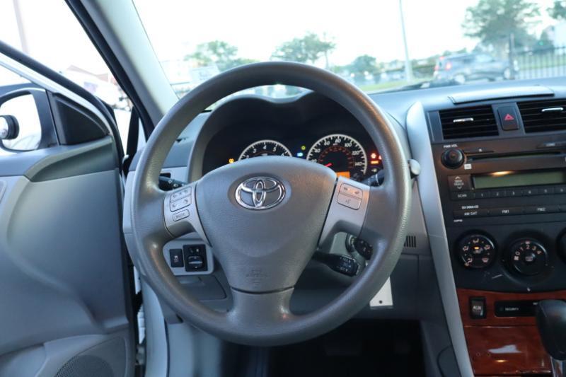 Toyota Corolla S 4-Speed AT 2009