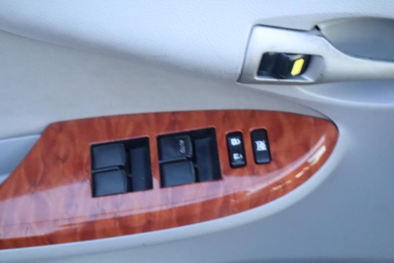 Toyota Corolla S 4-Speed AT 2009