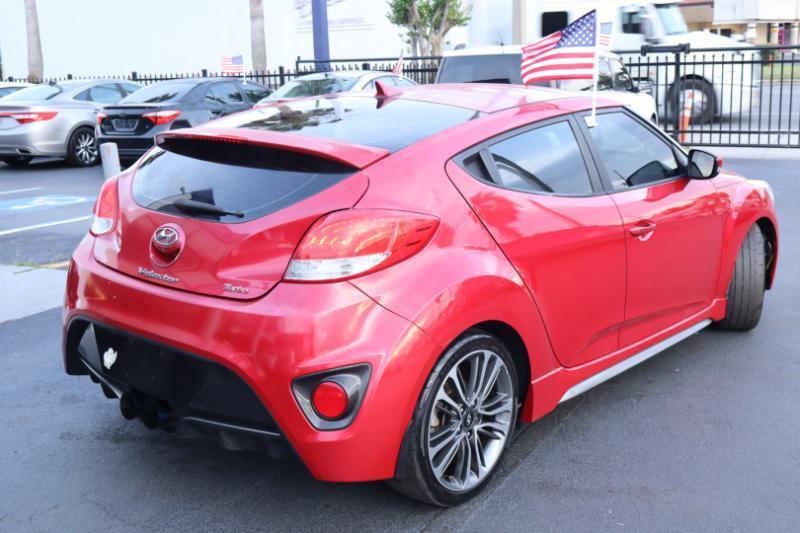 Hyundai Veloster Turbo 6MT 2016