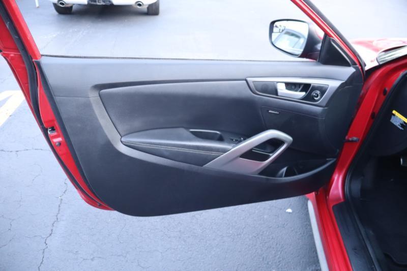 Hyundai Veloster Turbo 6MT 2016