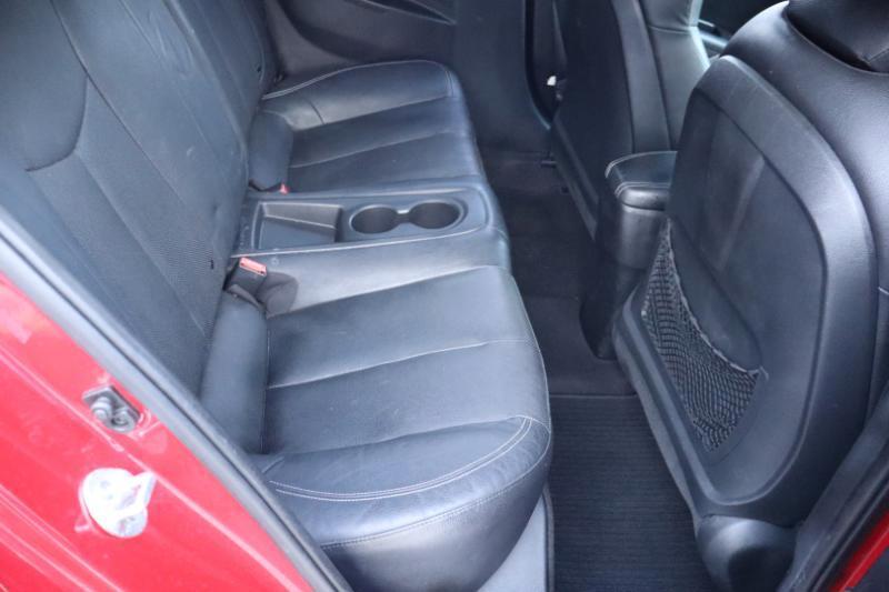 Hyundai Veloster Turbo 6MT 2016