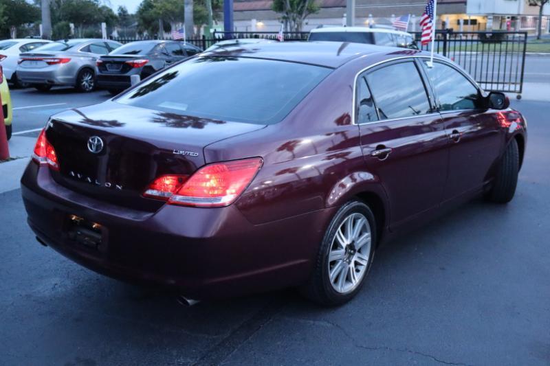 Toyota Avalon Limited 2007