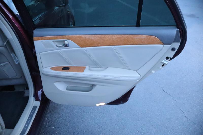 Toyota Avalon Limited 2007