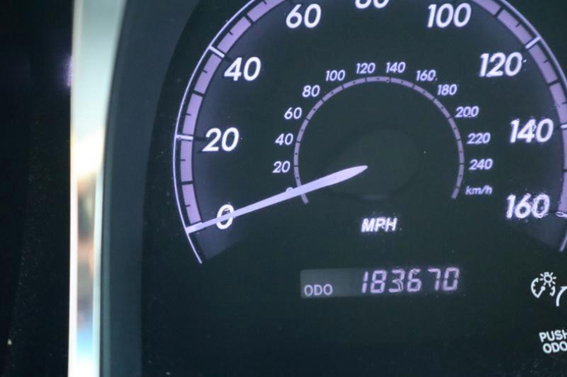 Toyota Avalon Base 2012