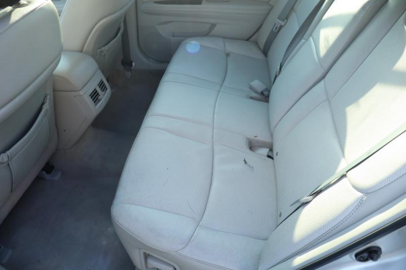 Toyota Avalon Base 2012