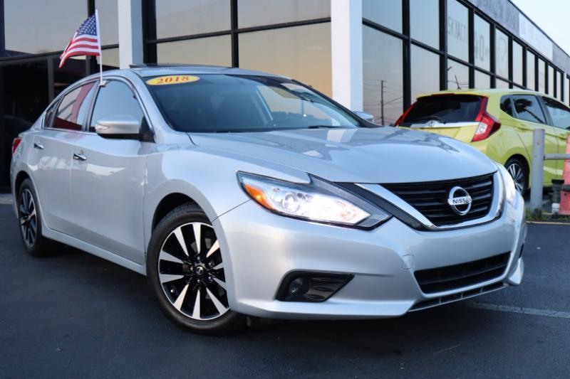Nissan Altima 2.5 SV 2018