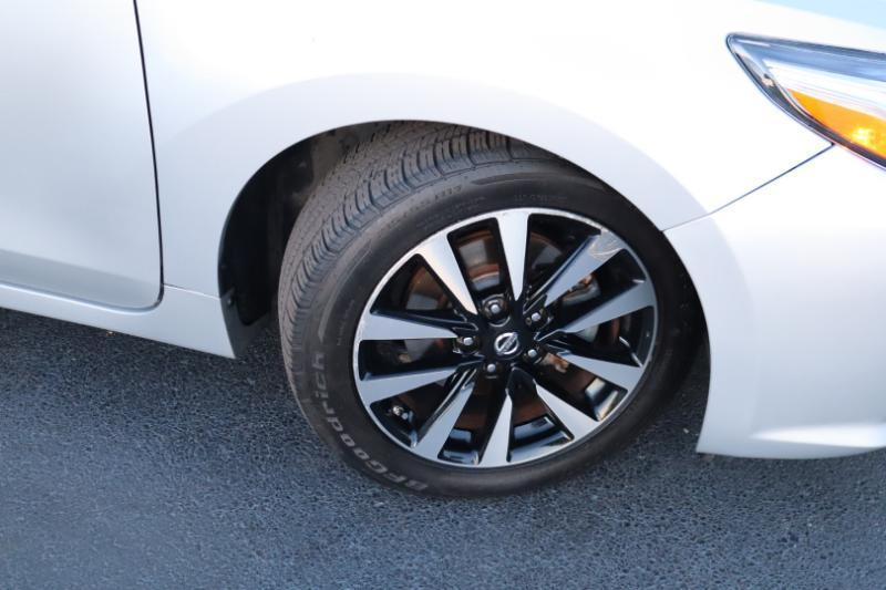 Nissan Altima 2.5 SV 2018