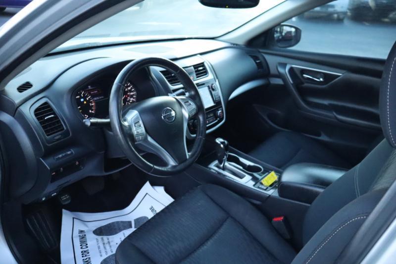 Nissan Altima 2.5 SV 2018