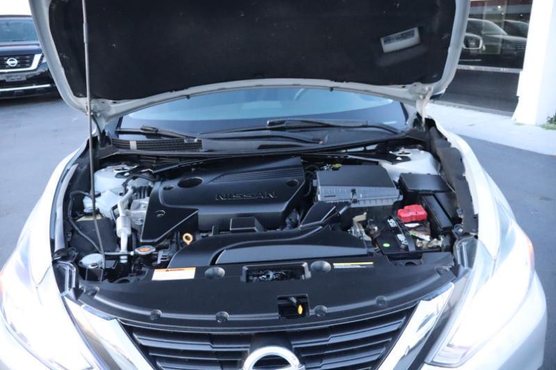 Nissan Altima 2.5 SV 2018