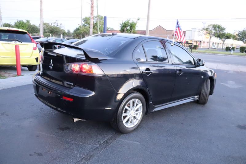 Mitsubishi Lancer ES 5M 2016