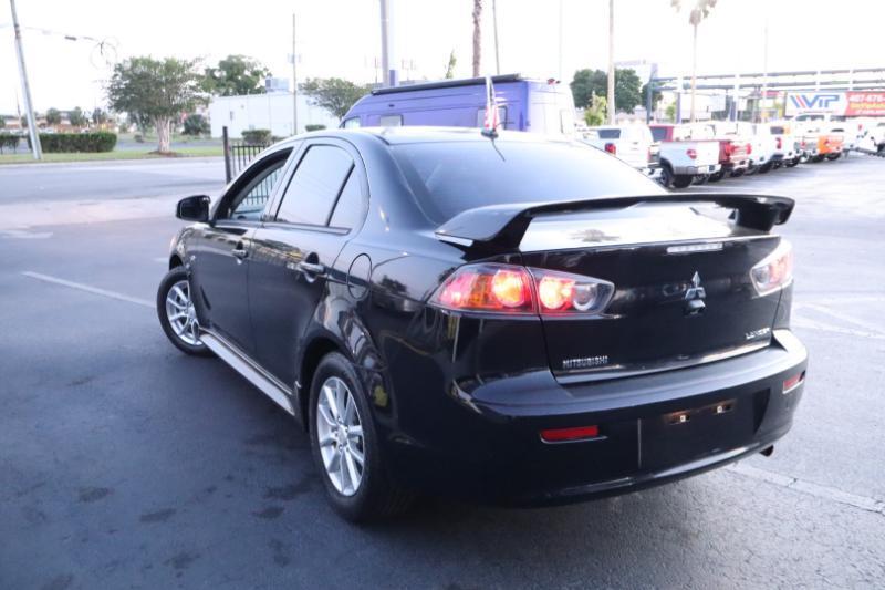 Mitsubishi Lancer ES 5M 2016