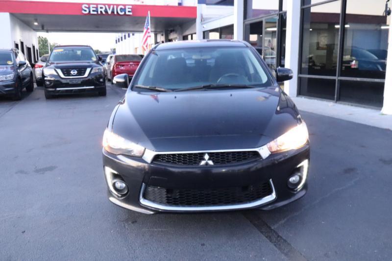 Mitsubishi Lancer ES 5M 2016