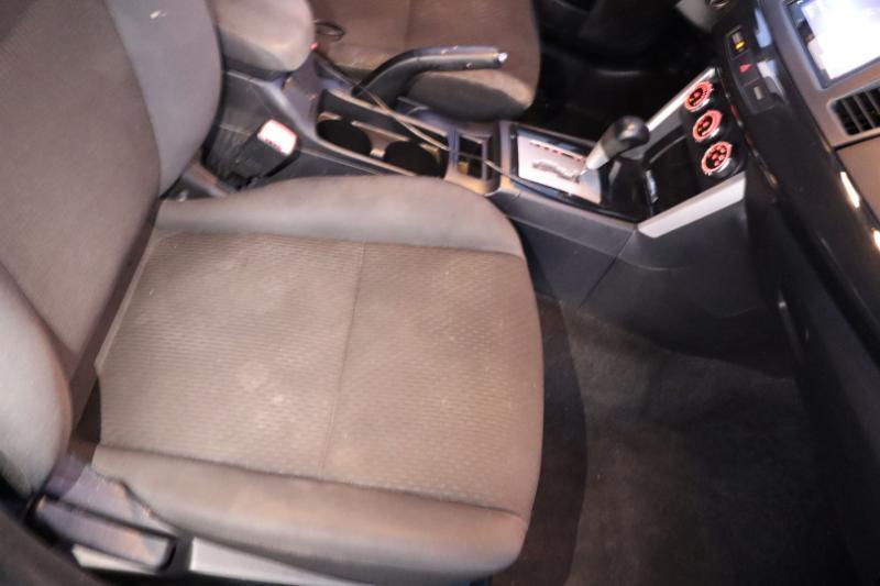 Mitsubishi Lancer ES 5M 2016
