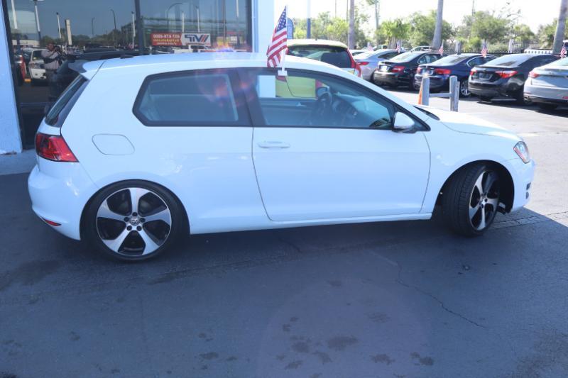 Volkswagen Golf TSI S 5M 2015