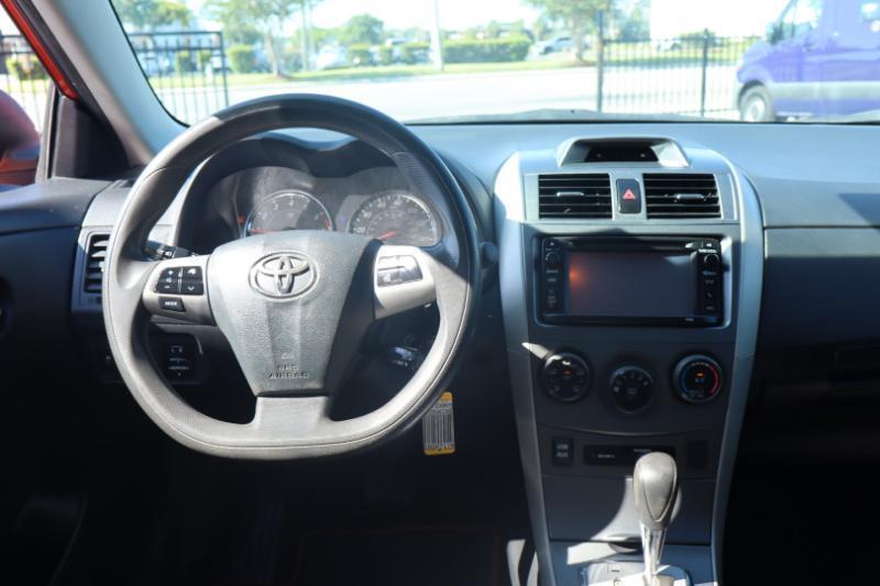 Toyota Corolla L 2013