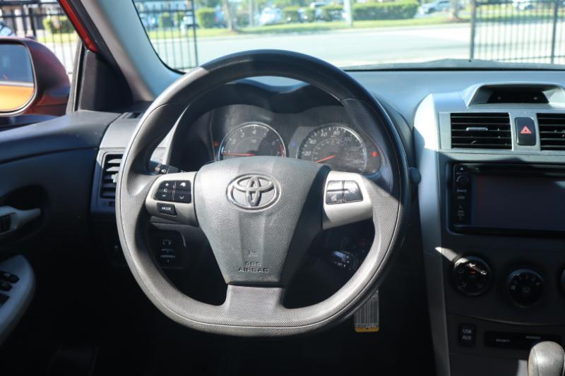 Toyota Corolla L 2013