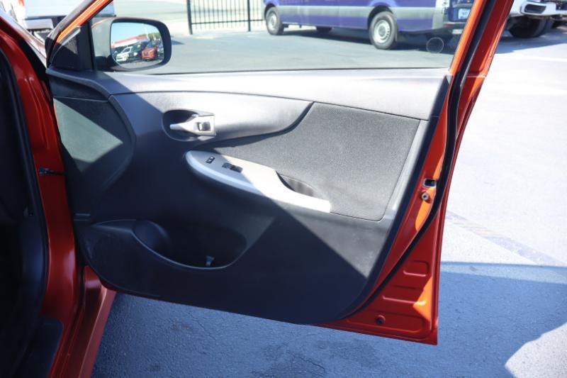 Toyota Corolla L 2013