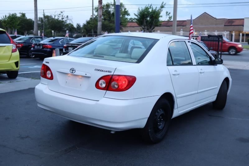 Toyota Corolla CE 2006