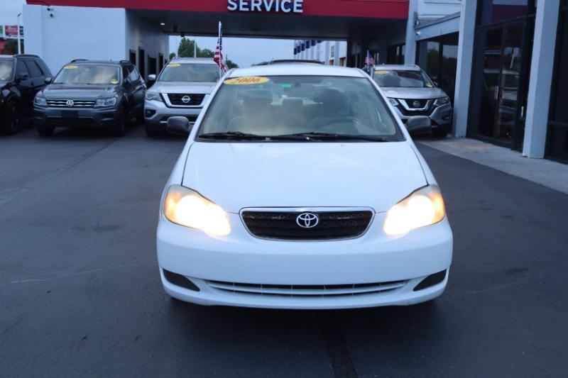 Toyota Corolla CE 2006