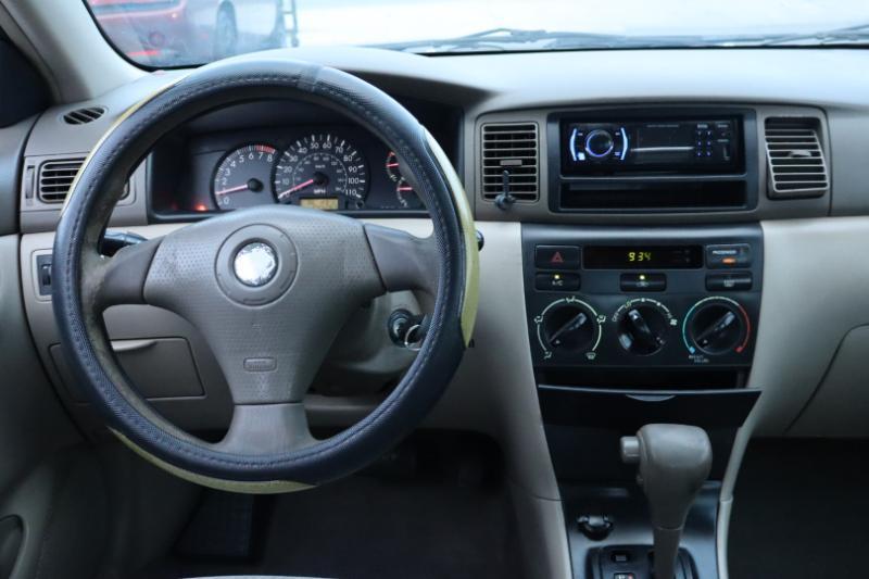 Toyota Corolla CE 2006