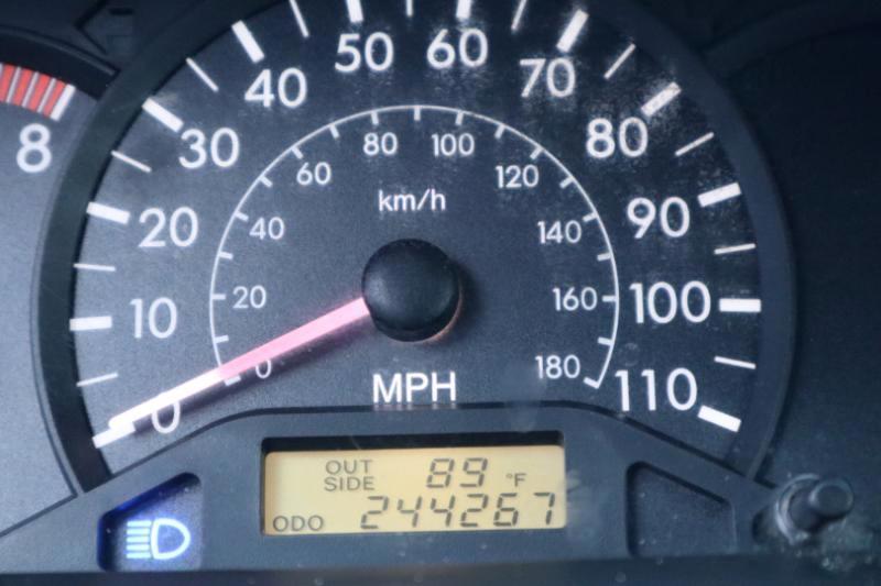 Toyota Corolla CE 2006