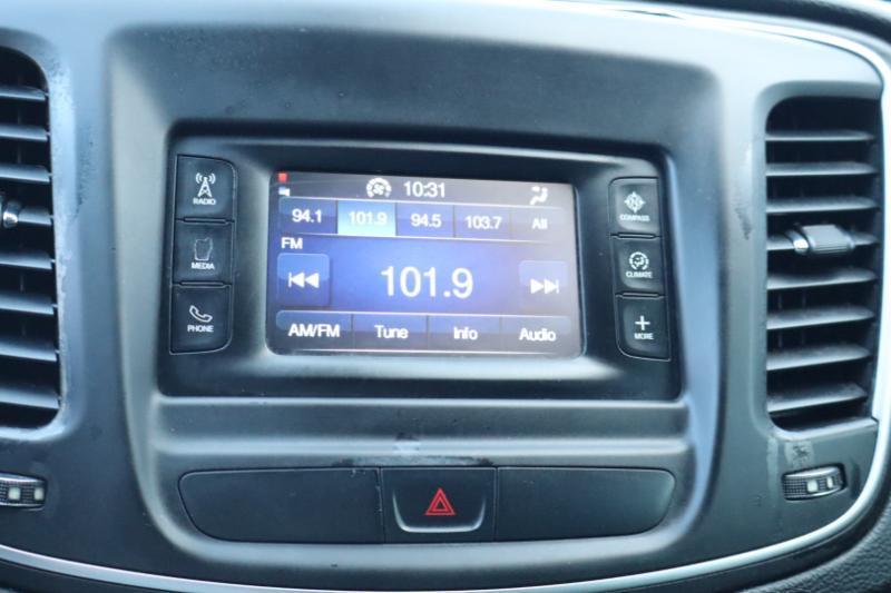 Chrysler 200 Limited 2015