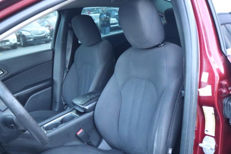 Chrysler 200 Limited 2015