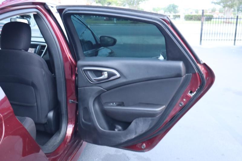 Chrysler 200 Limited 2015
