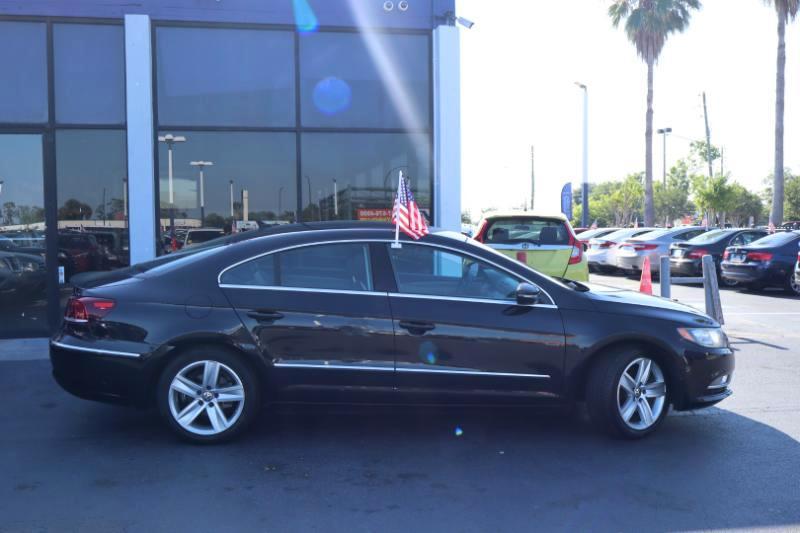 Volkswagen CC Sport w/Lighting Package 2013